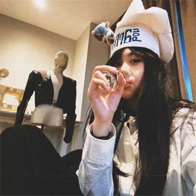 哭泣的马